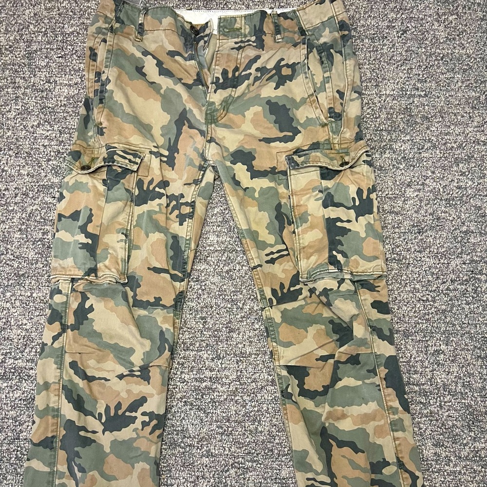 Levi’s Camo Ace Cargo Pant